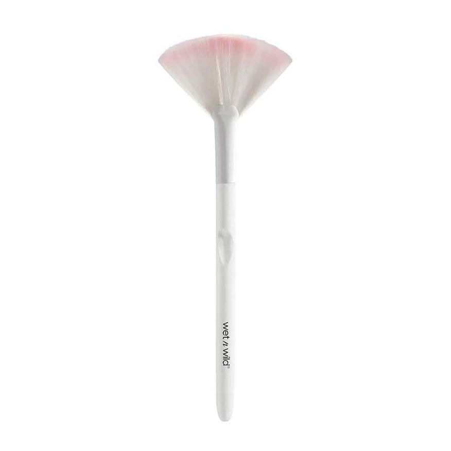 Wet N Wild Pincel Leque - Fan Brush 1 Unidades