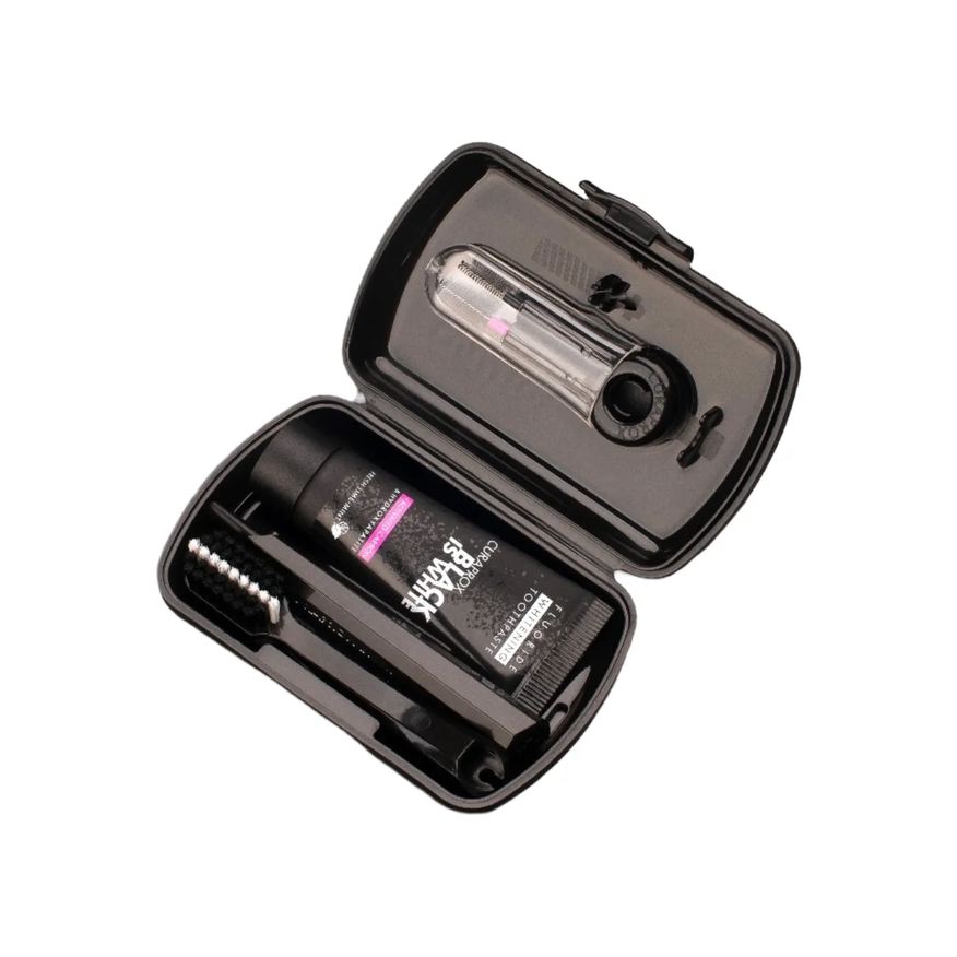 Viagem Kit Curaprox Travel Set Black Is White Escova de Dente + Creme Dental + Escovas Interdentais