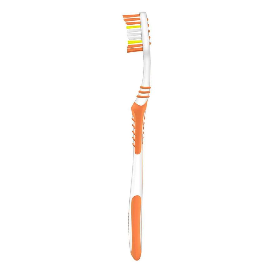 Colgate Escova de Dente Extra Clean Média com 3 unidades