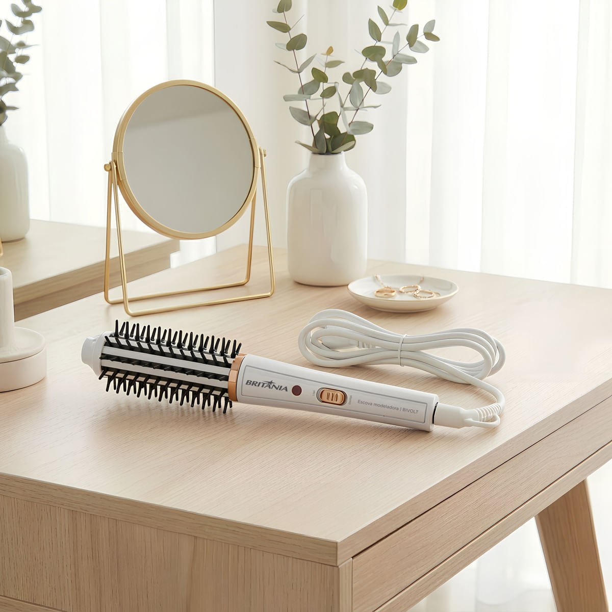 Escova Modeladora Britânia 2 em 1 Antiaderente BEC04 60W — Pronta Entrega - vista 2